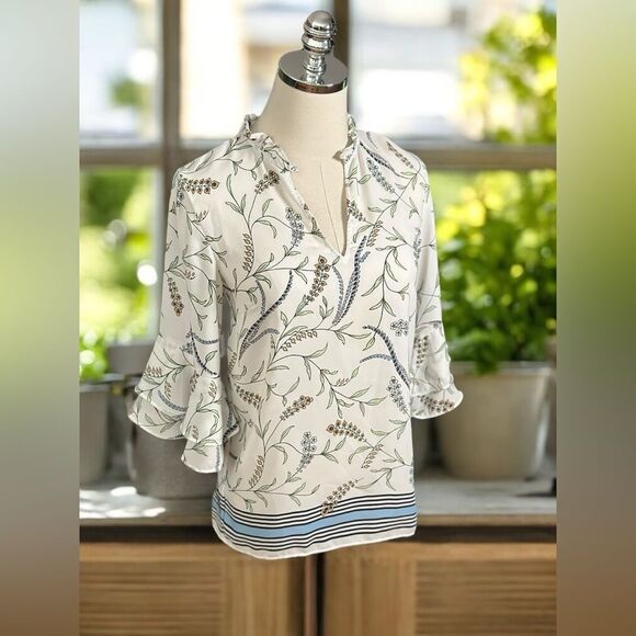 Ann Taylor Floral Tiered sleeve Flowy Blouse Size XS - Picture 8 of 14